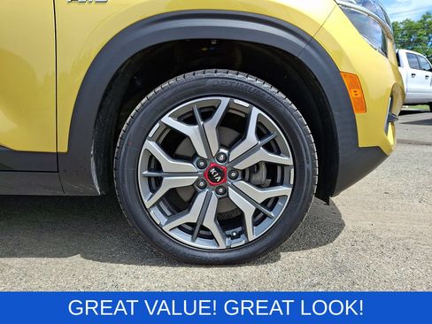 Used 2021 Kia Seltos SX AWD/4WD image 9