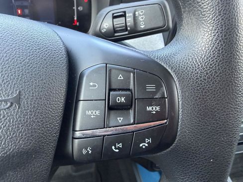 Used 2025 Ford Maverick XLT FWD image 13