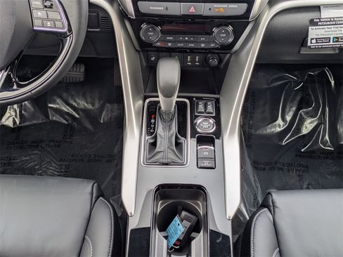 New 2025 Mitsubishi Eclipse Cross SEL image 20