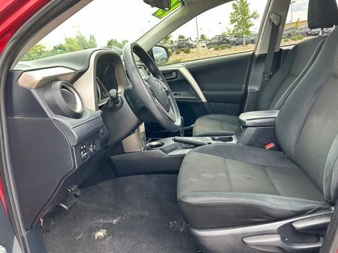 Used 2015 Toyota RAV4 LE AWD/4WD image 22
