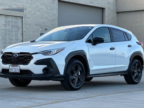 Used 2024 Subaru Crosstrek 2.0i image 7
