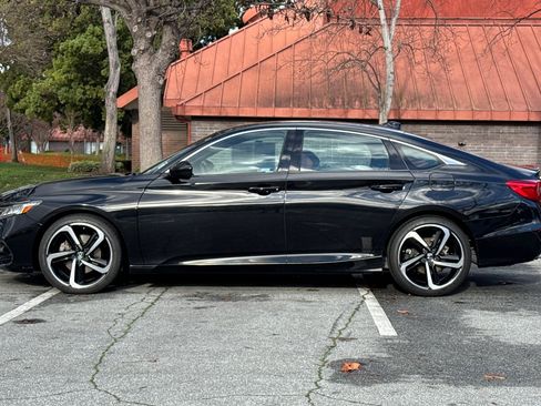 Used 2019 Honda Accord Sport image 7