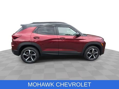 Used 2023 Chevrolet TrailBlazer RS w/ Sun and Liftgate Package AWD/4WD image 10