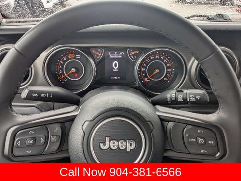 Used 2023 Jeep Wrangler Unlimited Sport AWD/4WD image 27