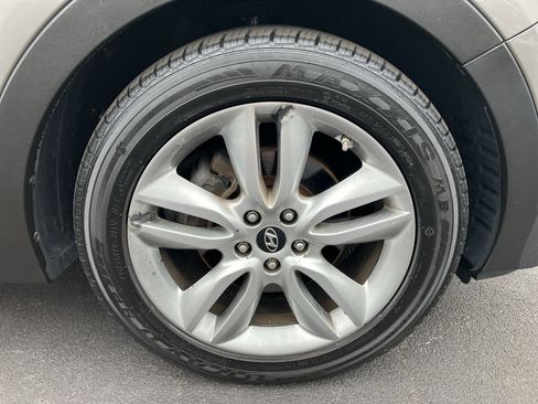 Used 2013 Hyundai Santa Fe Sport 2.0T AWD/4WD image 10