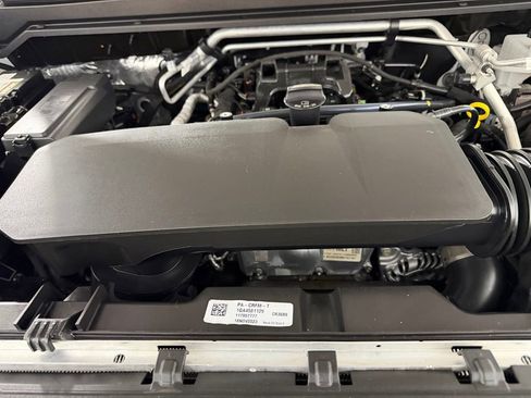 Used 2023 Chevrolet Colorado W/T RWD image 31