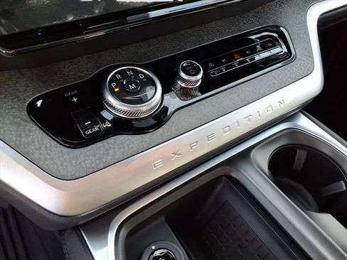 New 2025 Ford Expedition Tremor image 15