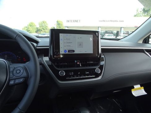 New 2026 Toyota Corolla Cross LE image 18