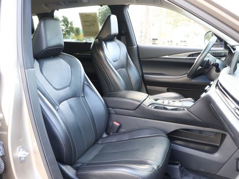 Certified 2022 INFINITI QX60 Luxe w/ Cargo Package image 24