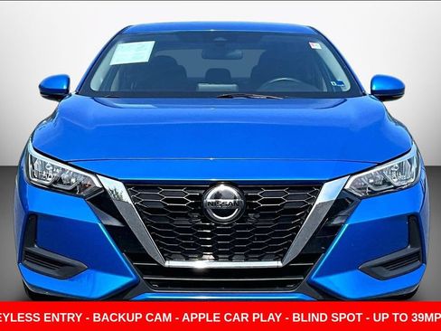 Used 2020 Nissan Sentra SV FWD image 2
