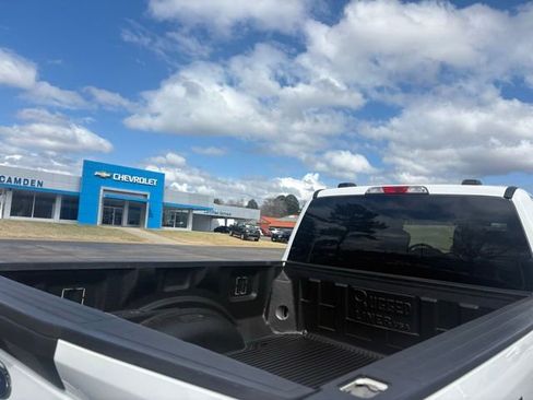 Used 2021 Ford F250 XLT w/ FX4 Off-Road Package image 32