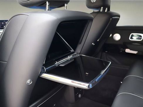 Certified 2026 Rolls-Royce Cullinan Black Badge AWD/4WD image 20