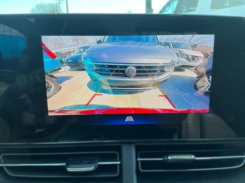 Used 2024 Chevrolet Trax ACTIV w/ Sunroof Package image 26