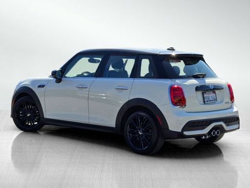 Used 2023 MINI Cooper S FWD image 6