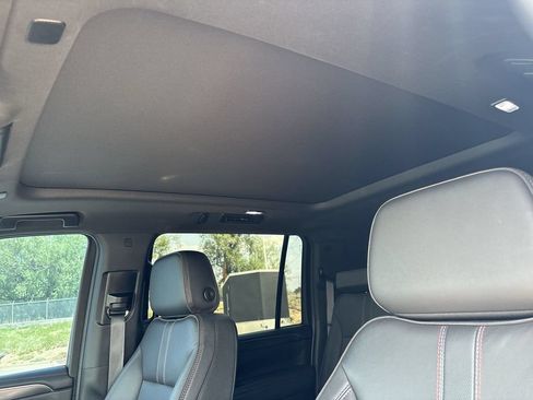 Used 2024 Chevrolet Suburban RST w/ Luxury Package AWD/4WD image 23