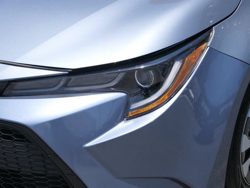Used 2022 Toyota Corolla LE FWD image 9