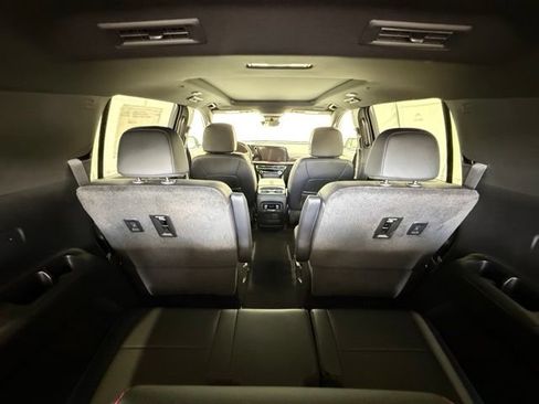 New 2026 Chevrolet Traverse RS AWD/4WD image 33