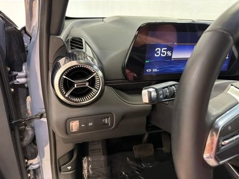 Used 2024 Chevrolet Blazer EV LT AWD/4WD image 15