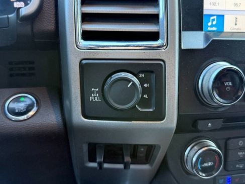 Used 2017 Ford F250 King Ranch w/ King Ranch Ultimate Package image 15