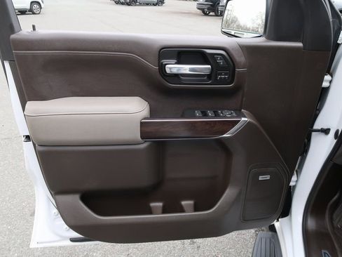 Certified 2019 GMC Sierra 1500 SLT w/ SLT Premium Plus Package image 16