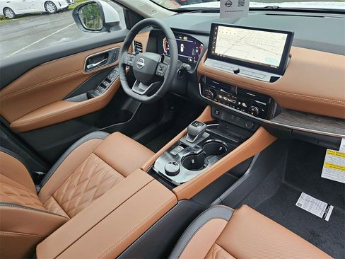 New 2026 Nissan Rogue Platinum w/ Platinum Premium Package image 28