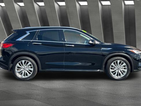 Used 2024 INFINITI QX50 Luxe image 3