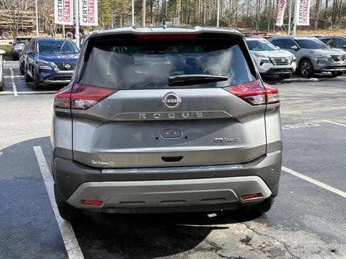 Certified 2023 Nissan Rogue SV image 7