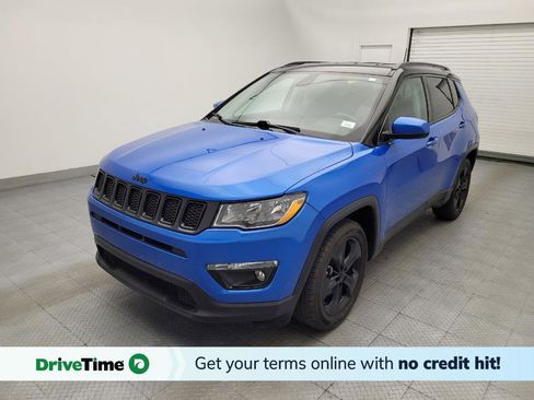 Used 2021 Jeep Compass Latitude FWD image 1