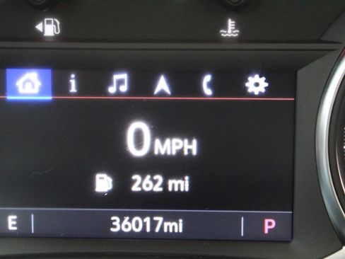 Used 2023 Chevrolet Blazer LT image 14