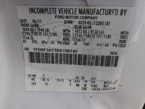 Used 2011 Ford F350 XL AWD/4WD image 17