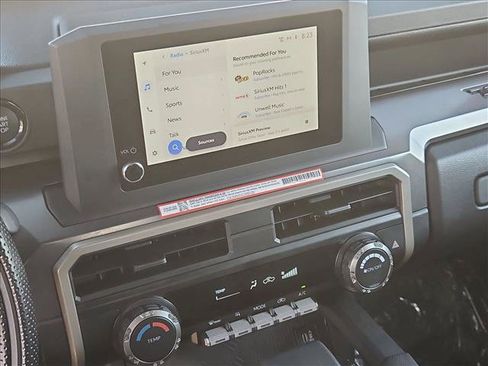 Certified 2026 Toyota Tacoma SR5 AWD/4WD image 19