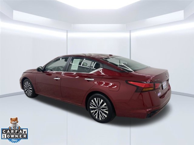 Used 2025 Nissan Altima 2.5 SV FWD image 4