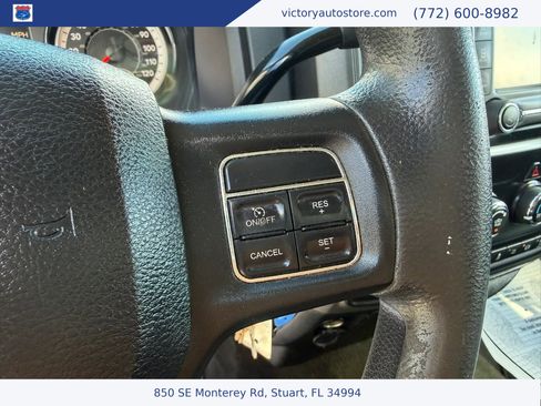 Used 2018 RAM 3500 Tradesman w/ Chrome Appearance Group RWD image 37