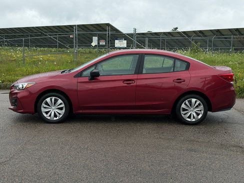 Used 2018 Subaru Impreza 2.0i AWD/4WD image 2