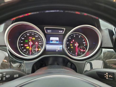 Used 2018 Mercedes-Benz GLS 550 4MATIC image 12