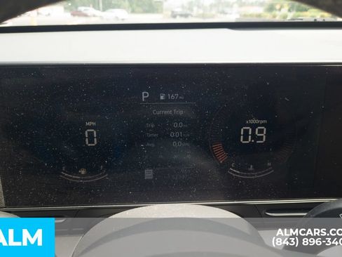 Used 2025 Hyundai Kona SEL FWD image 12