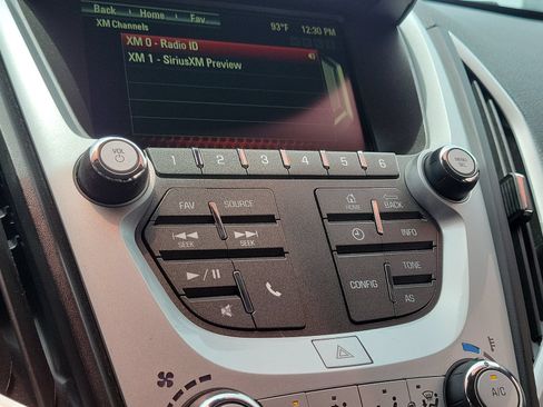 Used 2016 GMC Terrain SLE FWD image 25