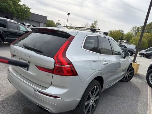 Used 2021 Volvo XC60 T5 Inscription w/ Protection Package Premier image 17