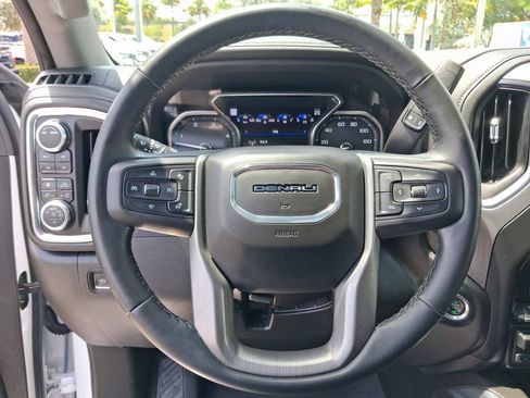 Used 2023 GMC Sierra 3500 Denali AWD/4WD image 19