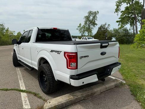 Used 2017 Ford F150 XLT w/ Equipment Group 302A Luxury AWD/4WD image 7