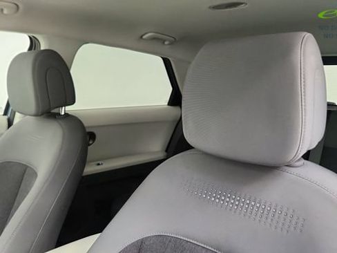 Used 2026 Hyundai Ioniq 5 SE RWD image 33