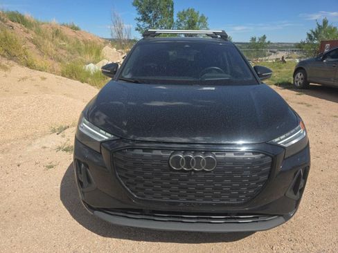Used 2024 Audi Q4 e-tron Prestige AWD/4WD image 6