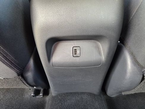 Used 2024 Nissan Sentra SV FWD image 15