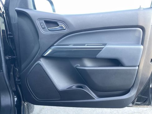 Used 2016 Chevrolet Colorado Z71 image 13