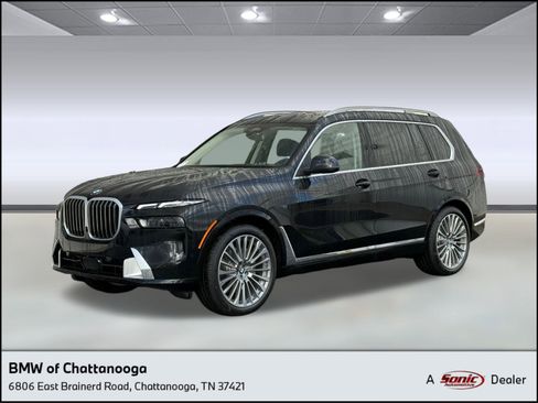Used 2026 BMW X7 xDrive40i w/ Premium Package image 1