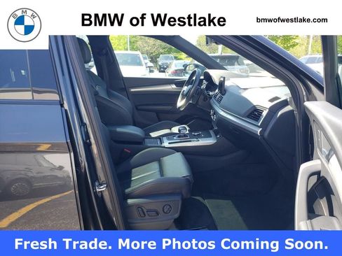 Used 2020 Audi Q5 2.0T Premium w/ Titanium Sport Package AWD/4WD image 17