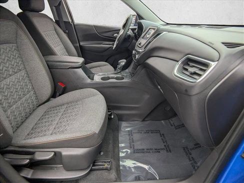 Used 2024 Chevrolet Equinox LT AWD/4WD image 19