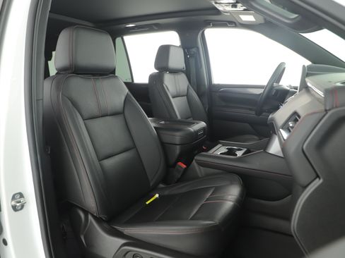 Used 2023 Chevrolet Tahoe RST w/ Luxury Package image 16