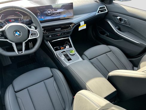 New 2026 BMW 330i Sedan w/ M Sport Package RWD image 18