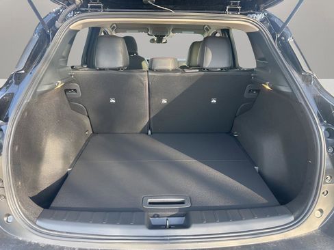 New 2026 Nissan Kicks SR FWD image 20